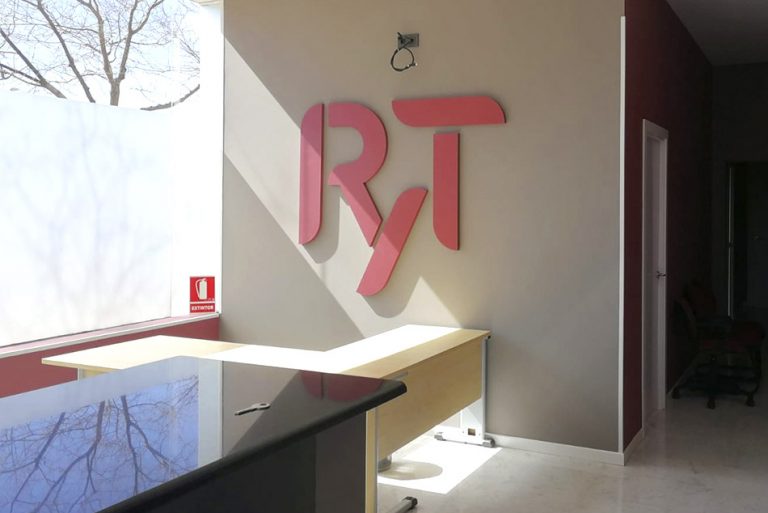 Rótulo RyT